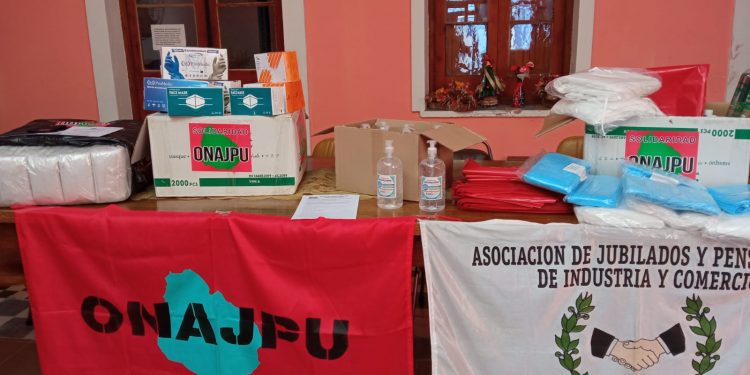 Donación de articulos descartables para el Hogar de Ancianos «Victoriano Sosa».