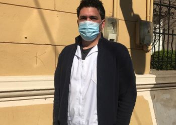 Vuelve el fútbol con público y protocolo