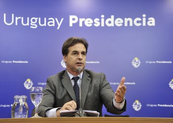 Uruguay comenzó a negociar TLC con China