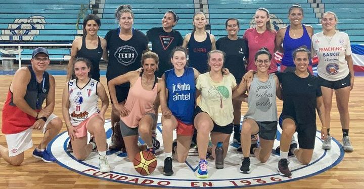 Nacional de básquetbol femenino campeonas de la Liga de Soriano.