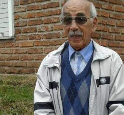 Usuarios de la salud pública presentan firmas para concretar la emergencia clave 1.