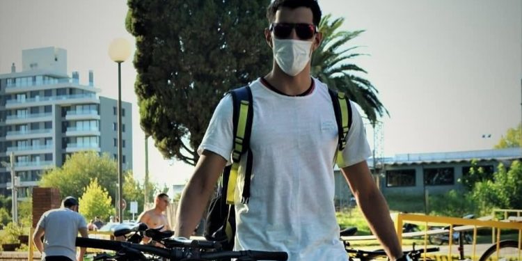 Santiago Sierra fue convocado para el sudamericano de triatlón.