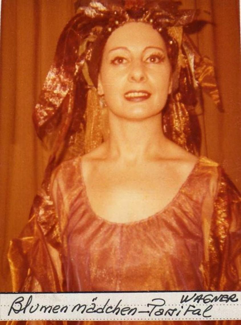 Homenaje a Alba Tonelli.