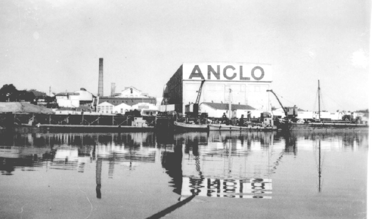 140 años del encendido  de la primera lamparilla.