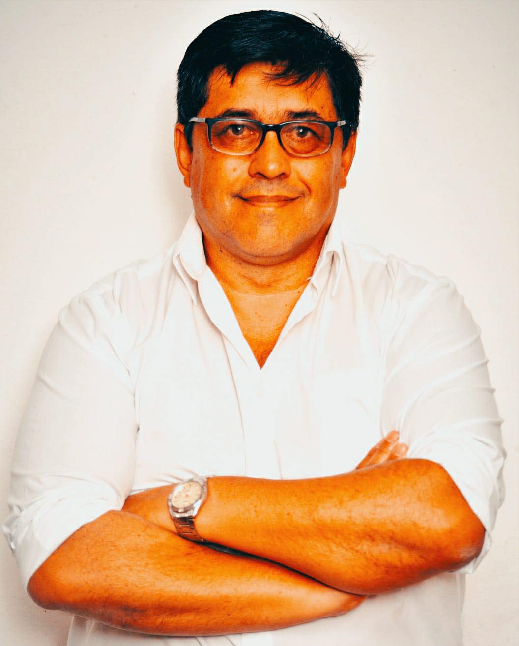 Milesi se suma a la precandidatura a la intendencia.