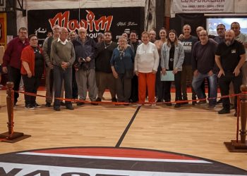 Anastasia inauguró la renovación de su estadio con una jornada de fiesta y deporte en Fray Bentos.