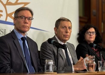Gobierno entregó al Parlamento proyecto de Rendición de Cuentas