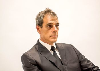 ALEJANDRO BALBIS ESTE VIERNES EN YOUNG.