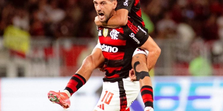 Jornada histórica para De Arrascaeta