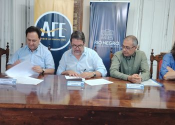 Intendencia y AFE firmaron convenio de cooperación