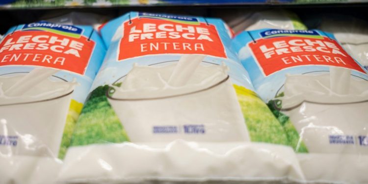Aumenta la leche fresca y el litro rondará los $45
